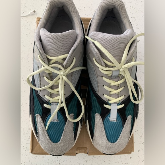 Yeezy 700 Wave Runner Sz 12M - Picture 7 of 10